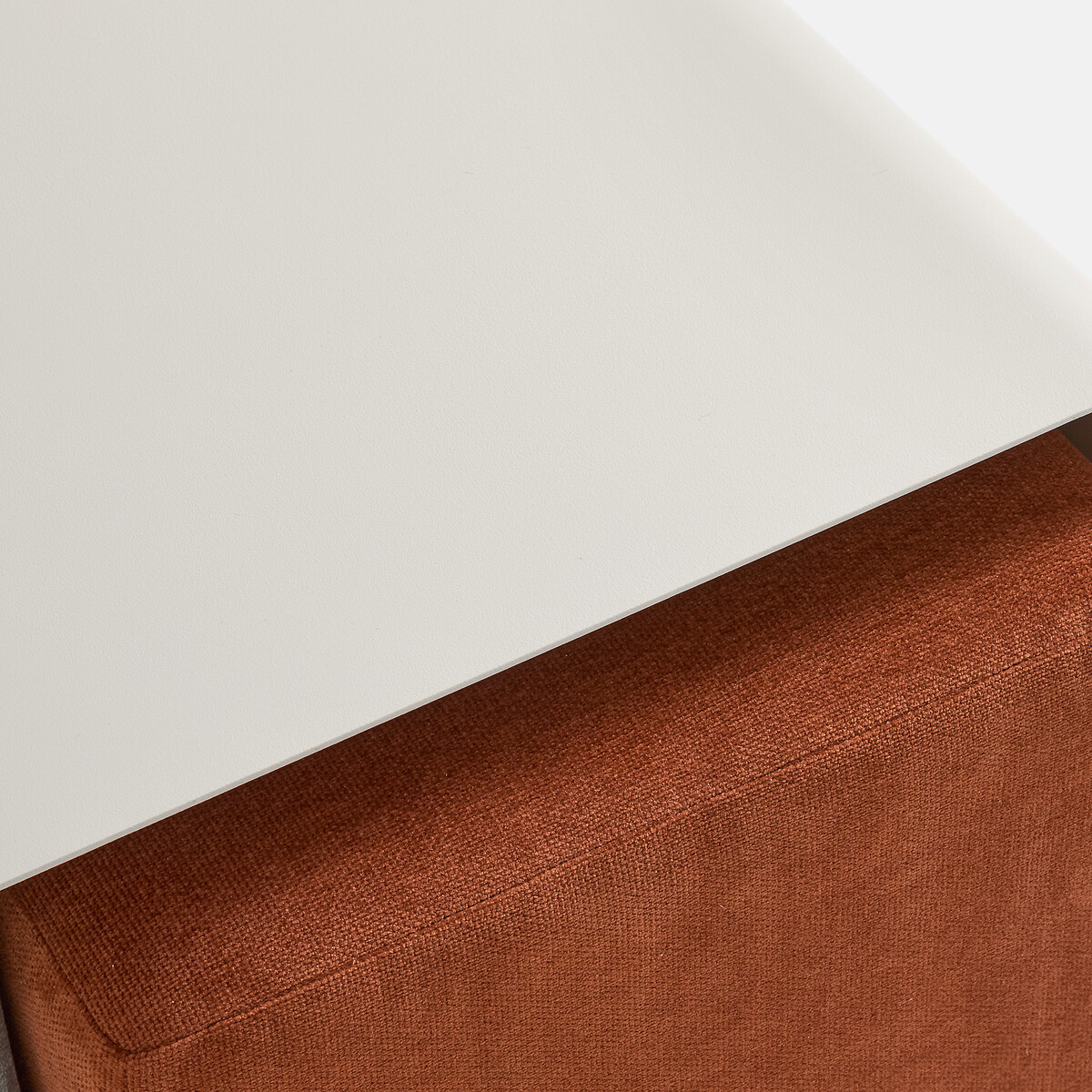 Table basse en acier et ses 2 poufs, AMUO ecru, LA REDOUTE INTERIEURS