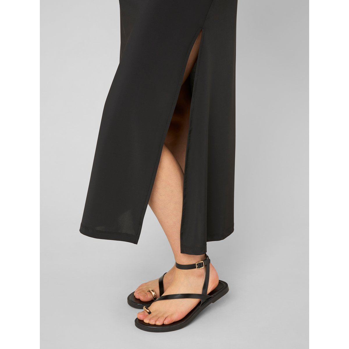 Robe longue drappée noir, BZB