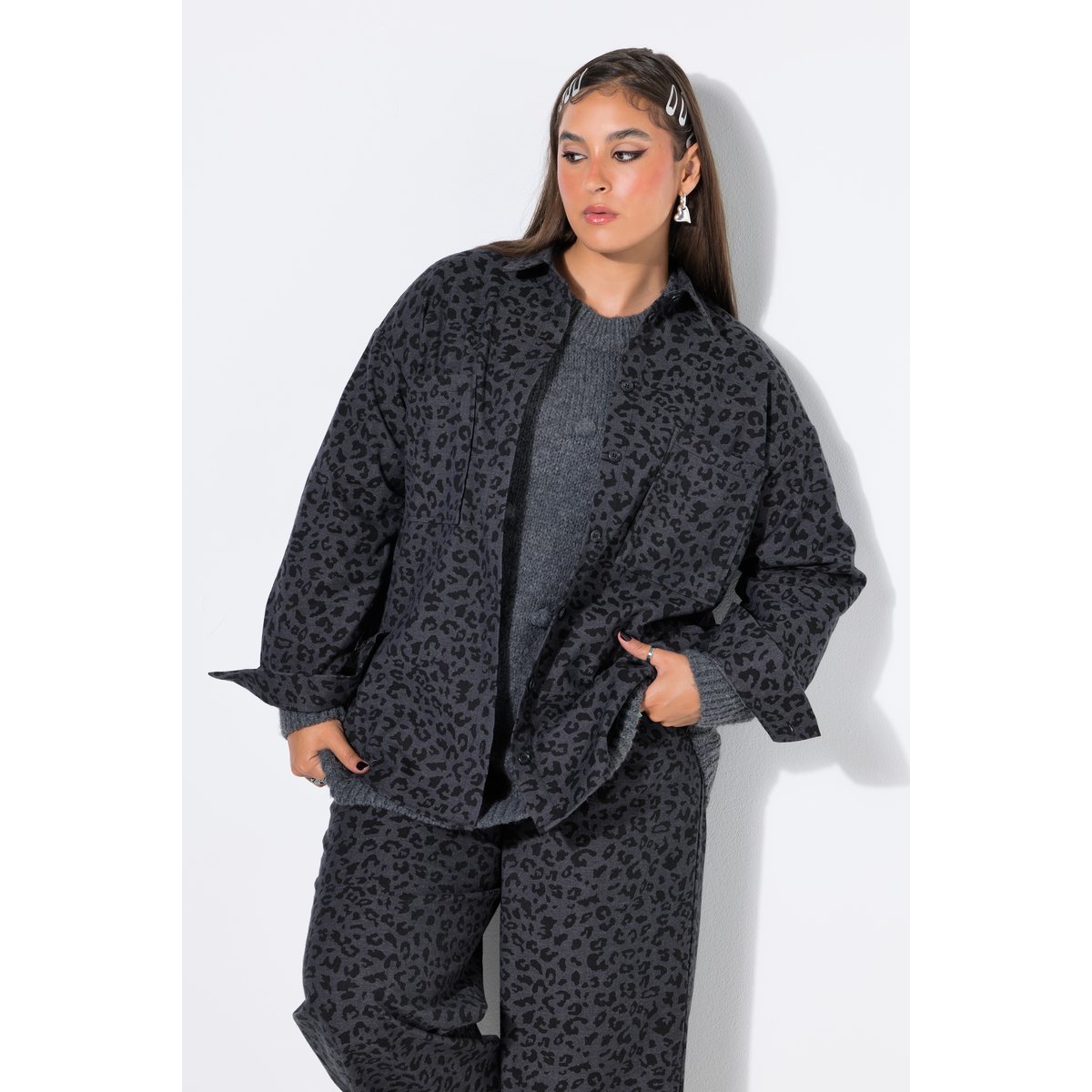 Chemise, coupe oversize, imprimé léopard anthracite, STUDIO UNTOLD