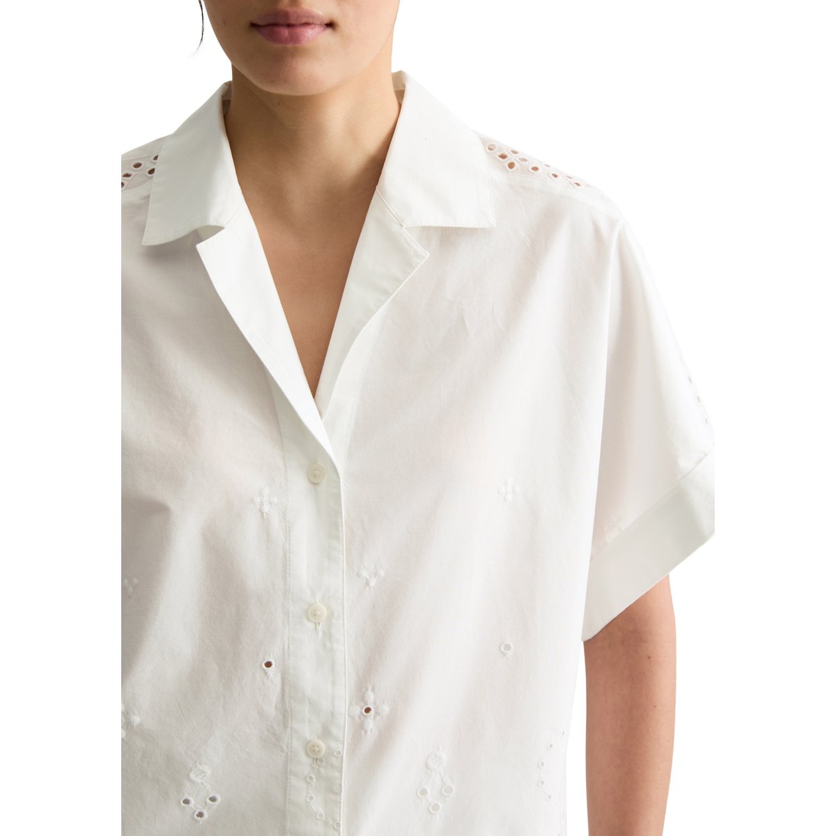 Chemisier en dentelle à manches courtes relaxed avec Broderie Anglaise blanc, MARC O’POLO DENIM