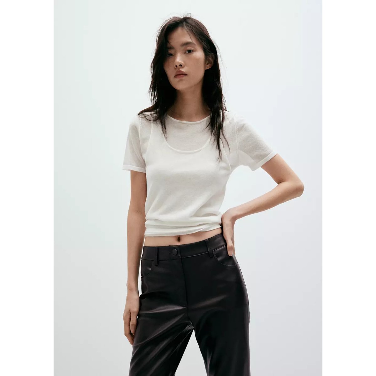 Pantalon flare cuir synthétique chocolat, MANGO