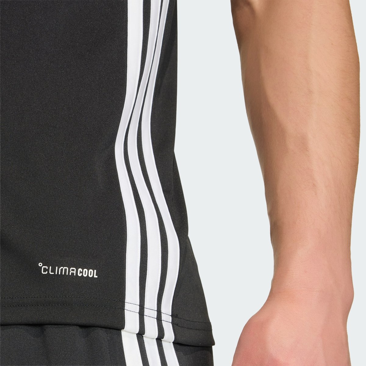 T-shirt de football, slim fit, en jersey, TIRO 26 ESSENTIALS black / black / white, adidas Performance