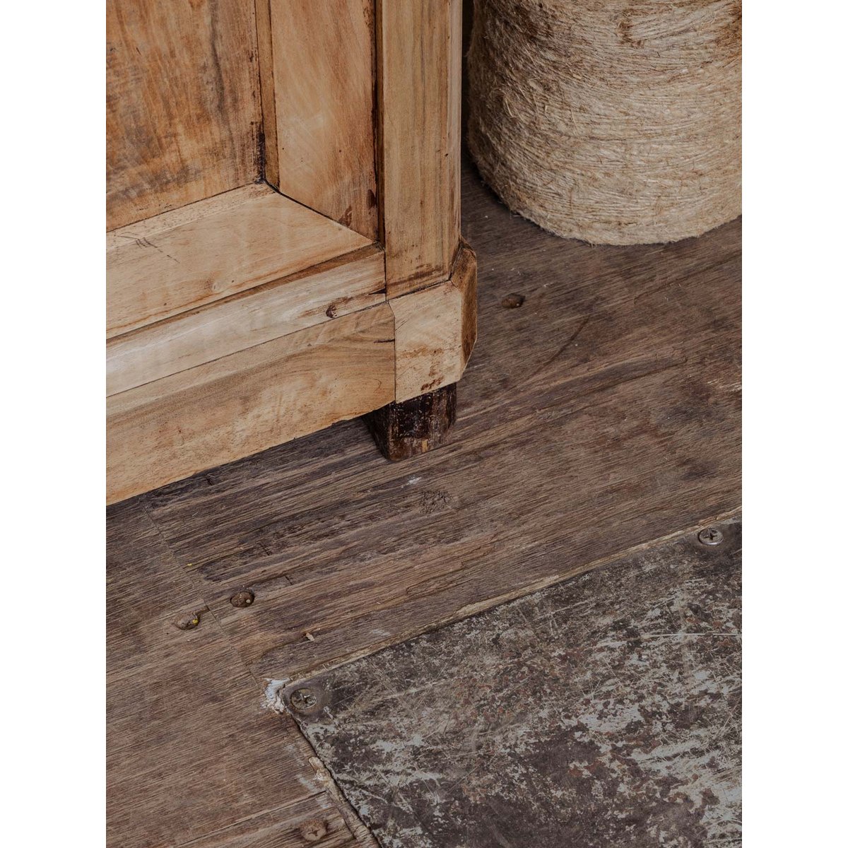 Buffet Louis-Philippe en bois Gilbert N°1574 - Bon état bois clair, DEBONGOUT