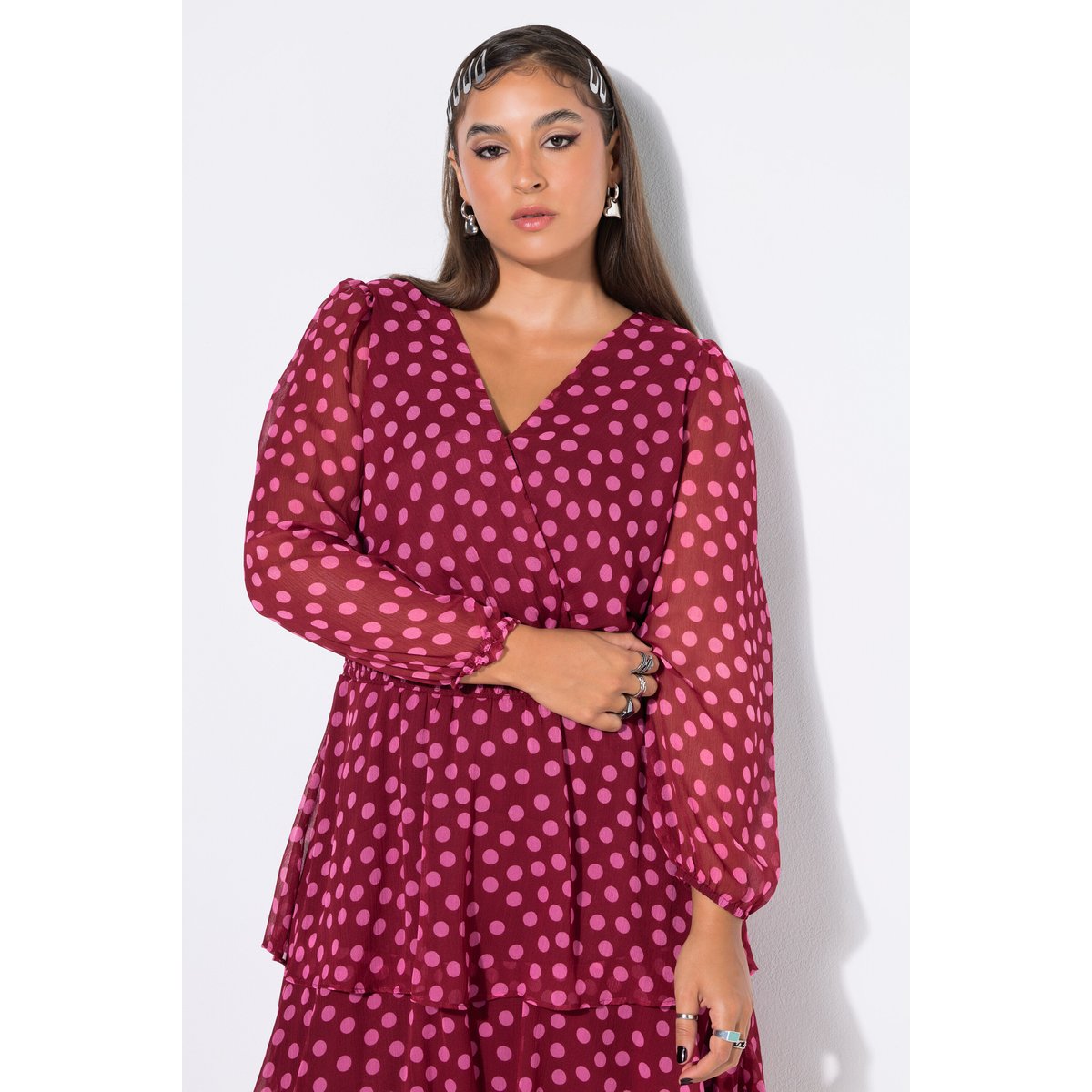 Robe midi à coupe confortable rouge vin, STUDIO UNTOLD