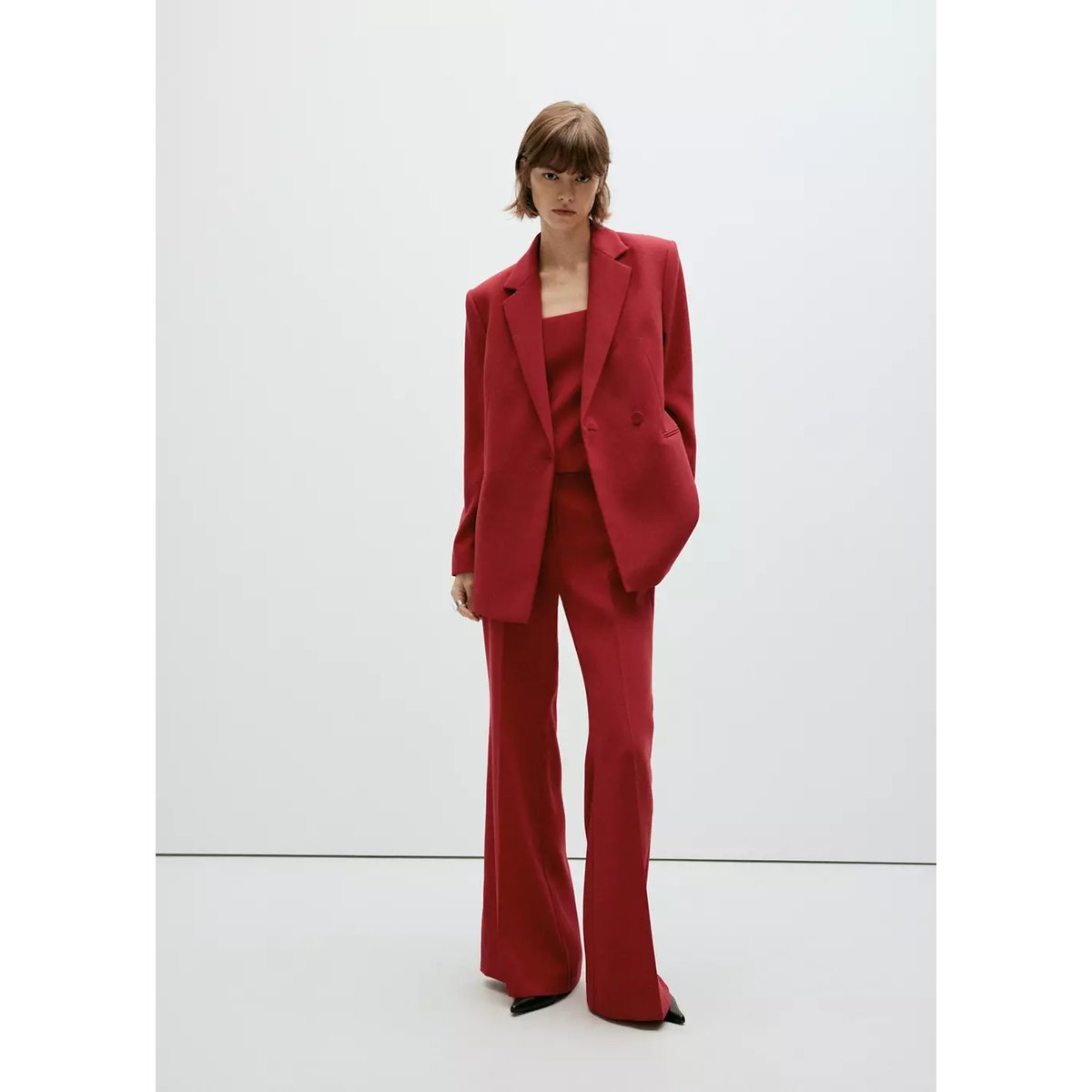 Blazer de costume croisé avec ceinture rouge, MANGO