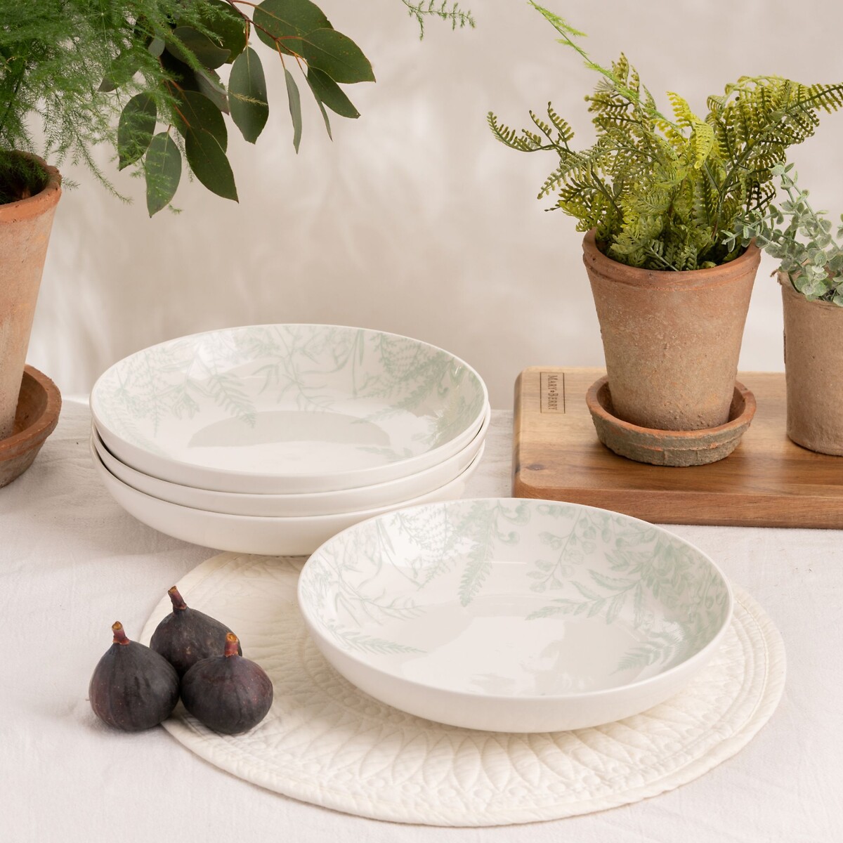 Set of 2 Signature Botanical Pasta Bowls green, MARY BERRY