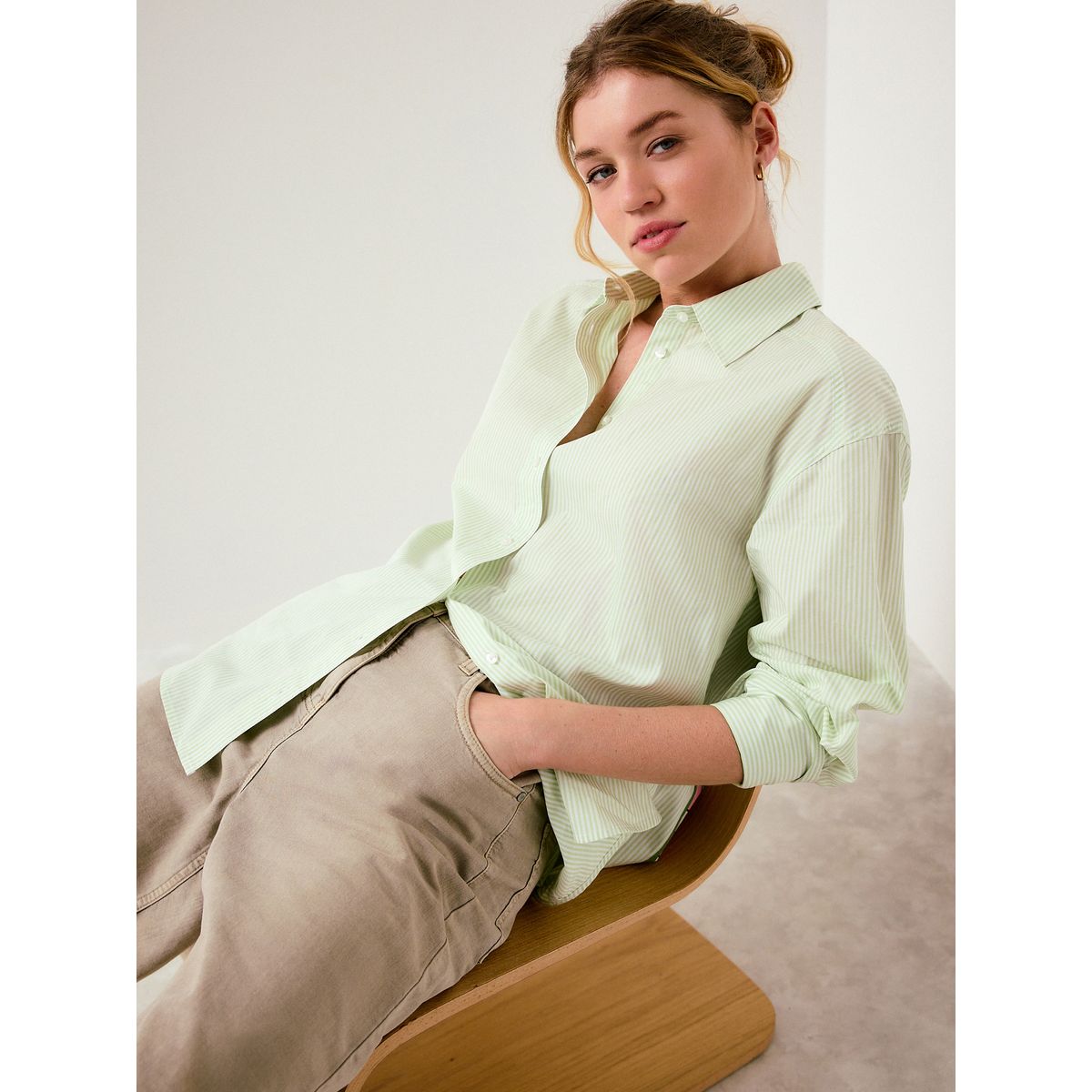 Chemise boyfriend oversize motif matcha à rayures vertes et blanches, NEXT