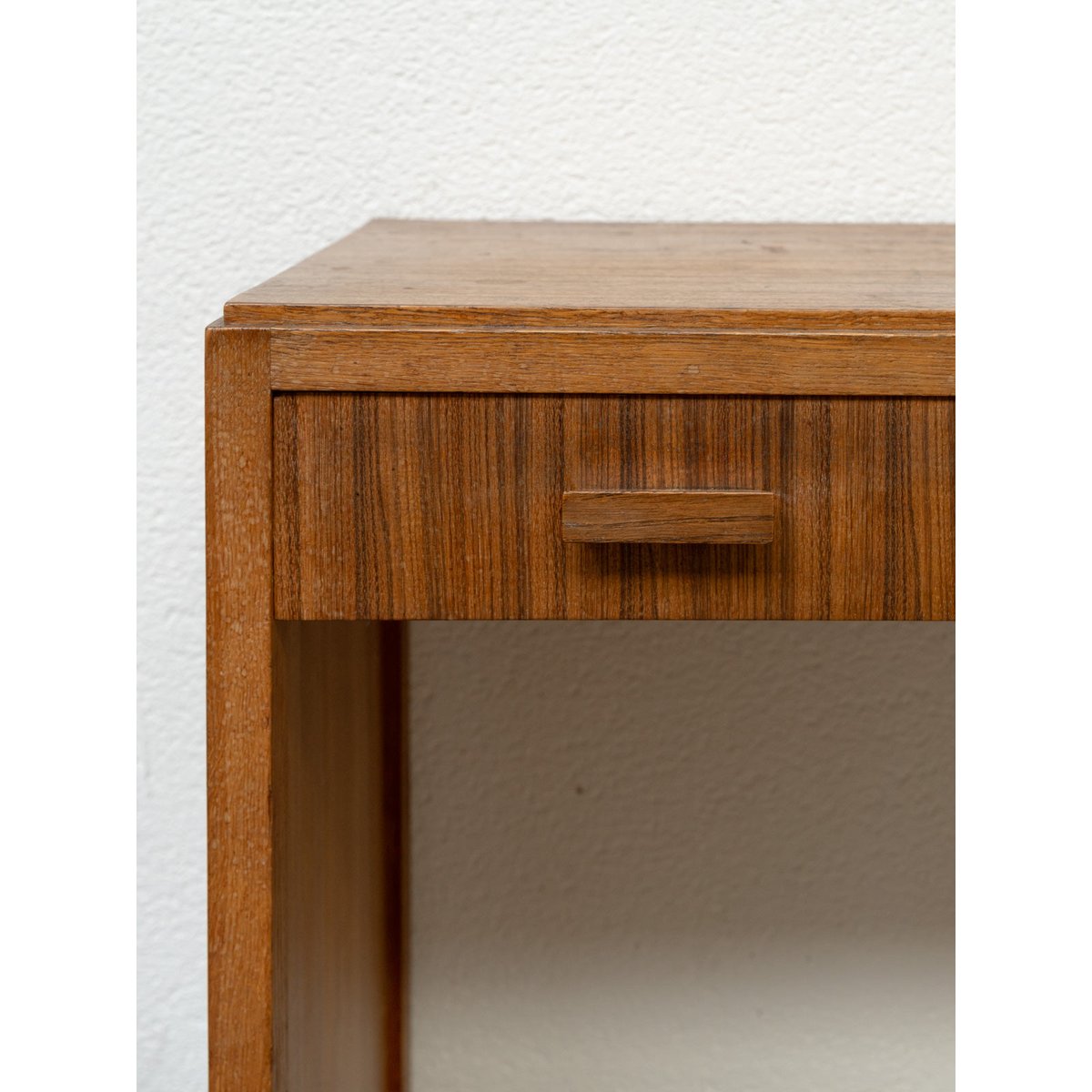 Coiffeuse en bois Louise N°319 - Bon état bois clair, DEBONGOUT