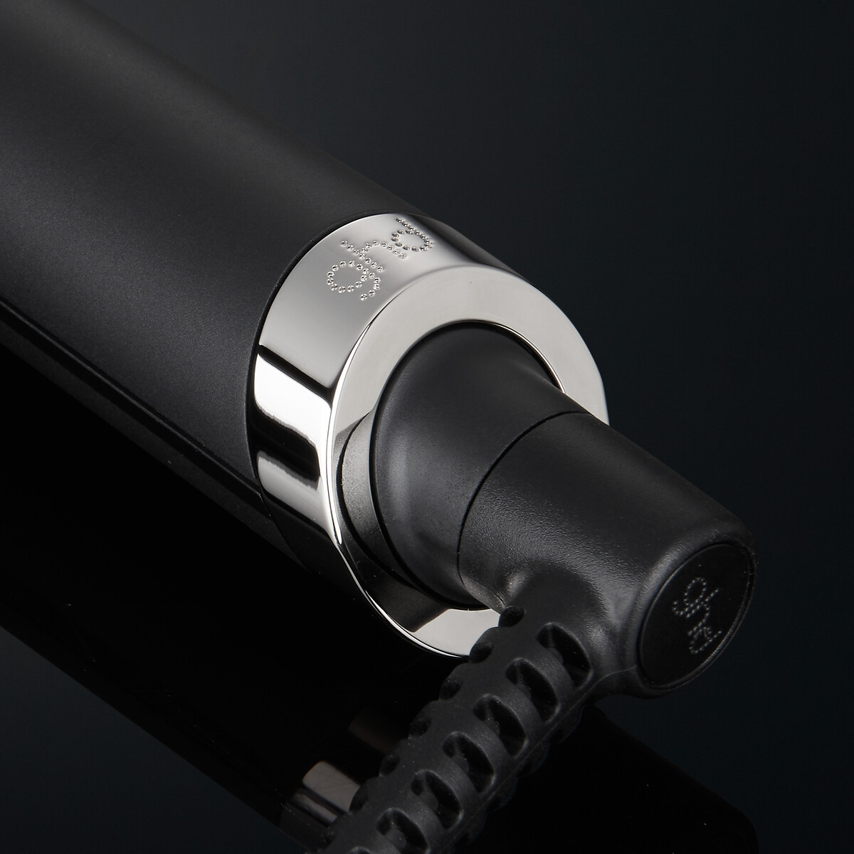 Fer à boucler ultra fin Curve Thin Wand noir, GHD