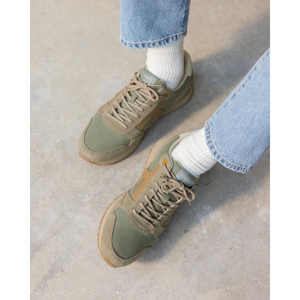 Running tissu suede ELM kaki foncé, FAGUO