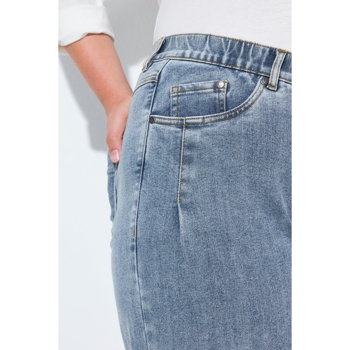 Jean Mary, jambe droite et extra-large bleu jean, ULLA POPKEN