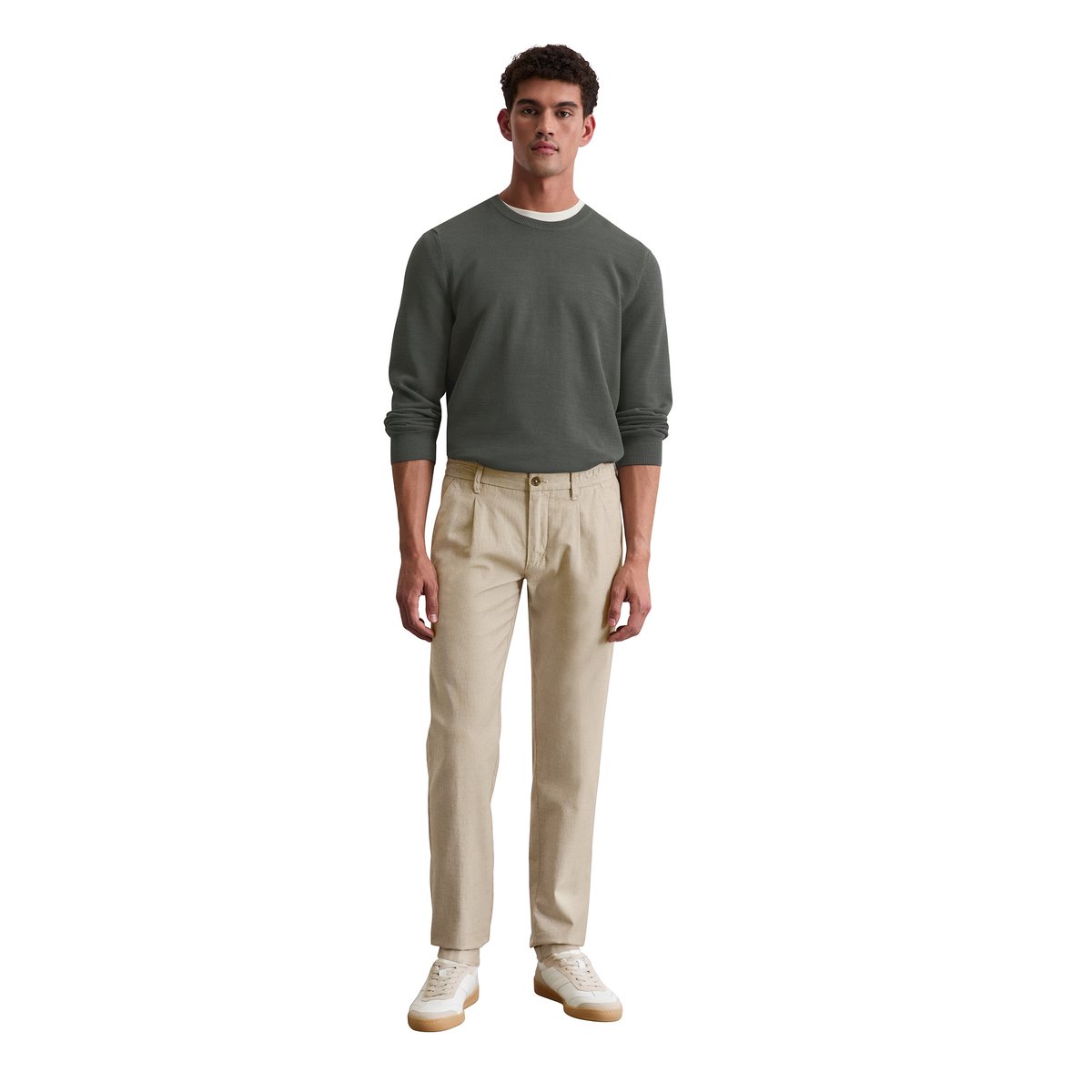 Chino modèle Stig Jogger pleats shaped en coton bio mélangé marron clair, MARC O'POLO