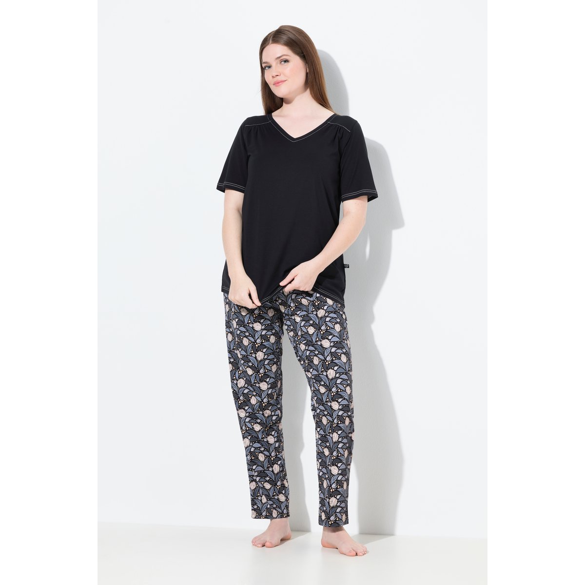 Pyjama motif feuilles noir, ULLA POPKEN