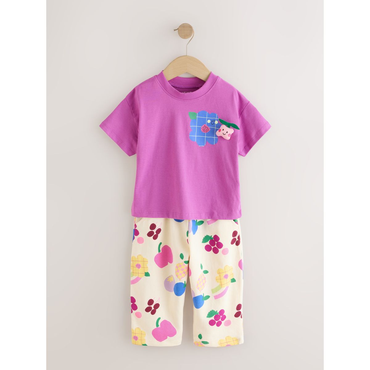 Pantalon de jogging bouffant et t-shirt violet, NEXT