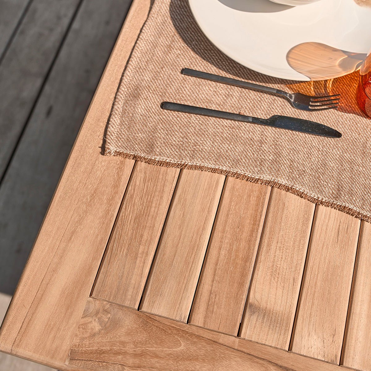 Salon de jardin en teck massif extensible 8/10 places MALTE naturel, BERAH GETAH