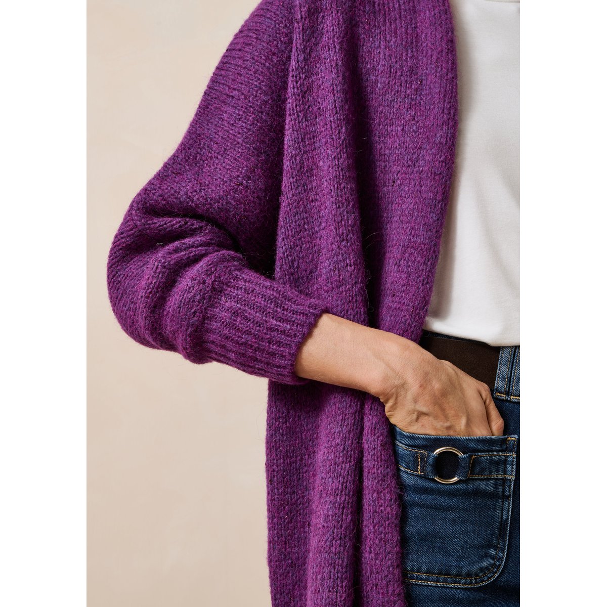 Gilet mi-long oversize en maille irisée cassis, LA FEE MARABOUTEE