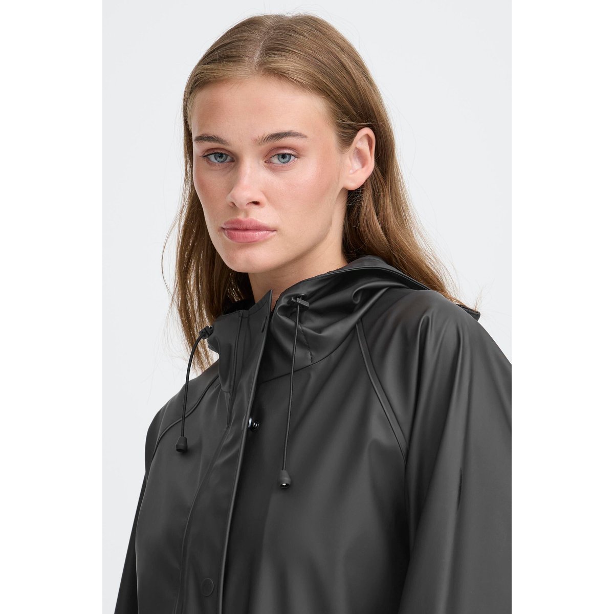 Manteau de pluie noir, ICHI