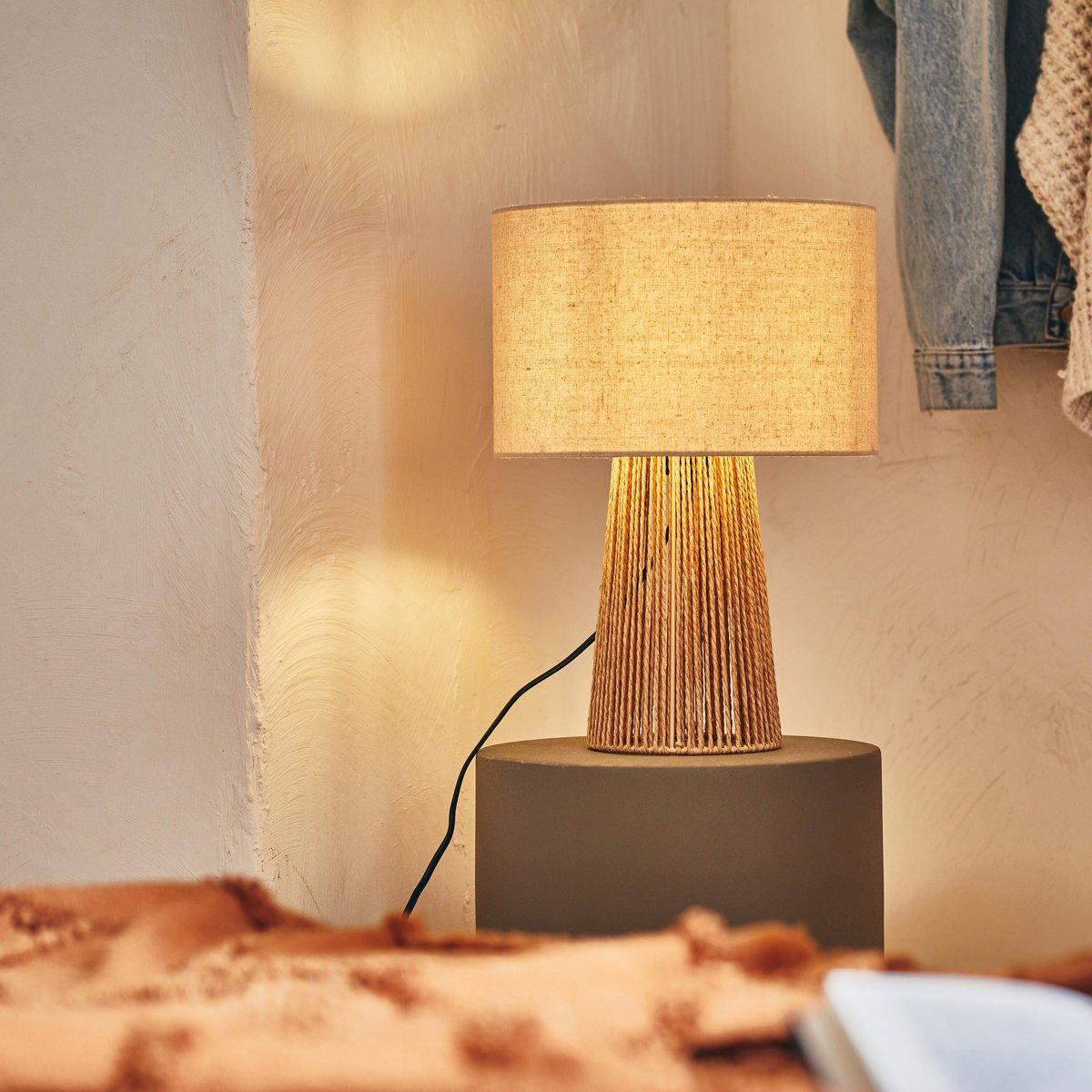 Lampe en acier, MIKONA beige, INSPIRE