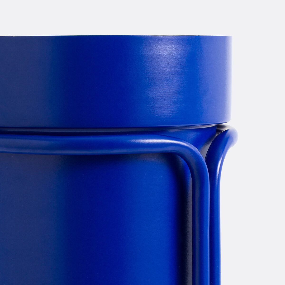 Cache-pot sur pied en métal fer H50 cm, Ocardo bleu vif, LA REDOUTE INTERIEURS