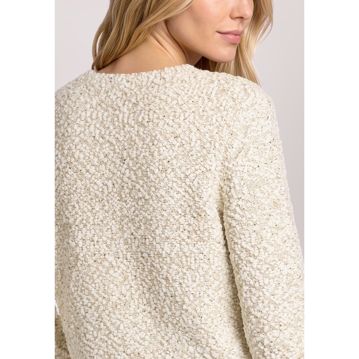 Pull-over en maille à teneur en fil fantaisie white sand, BETTY & CO
