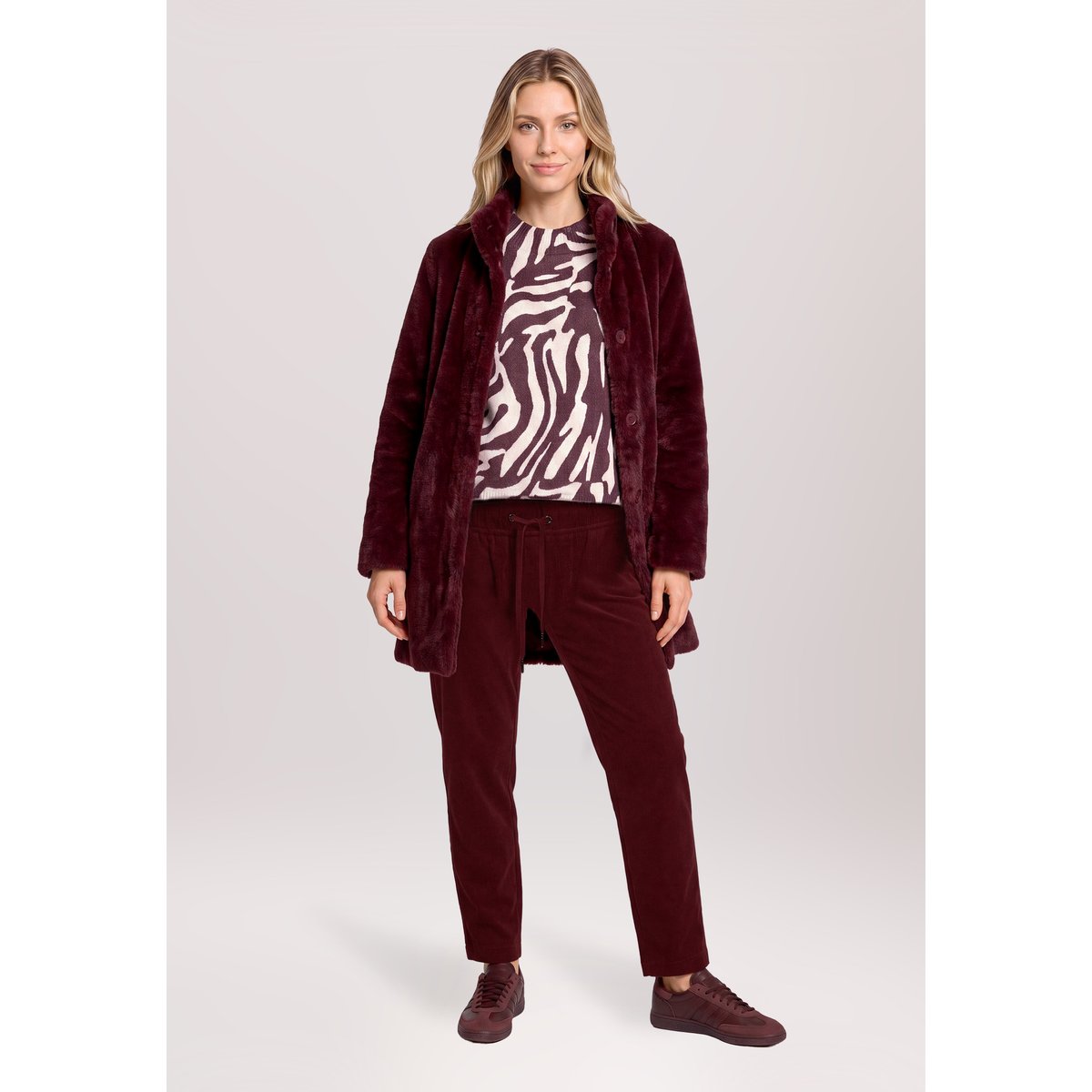 Pull-over en maille à imprimé animalier dark red/cream, BETTY & CO