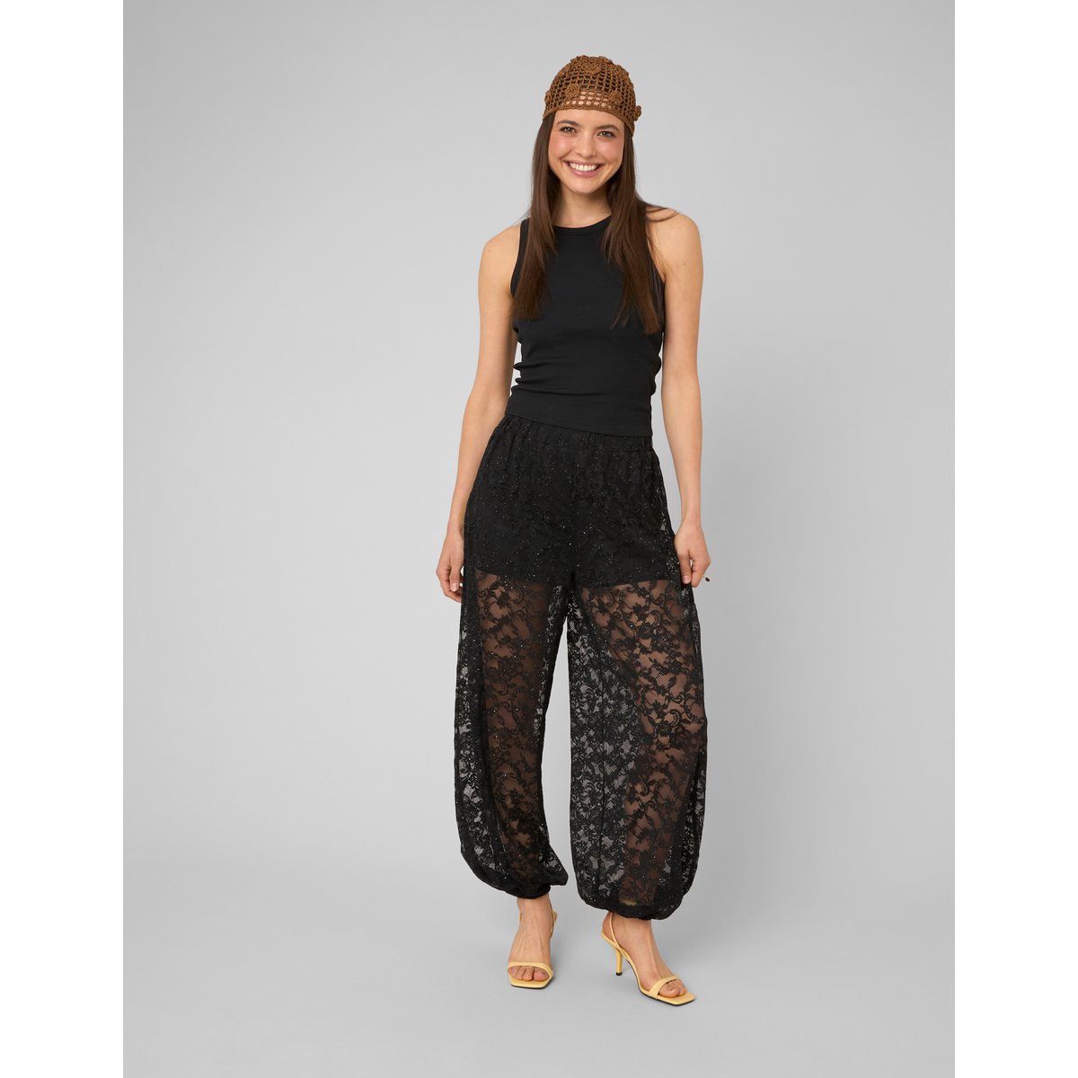 Pantalon bouffant en dentelle noir, BZB