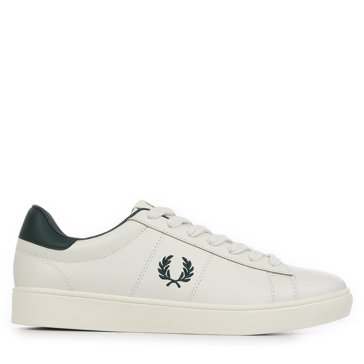 Baskets SPENCER LEATHER porcelain, FRED PERRY