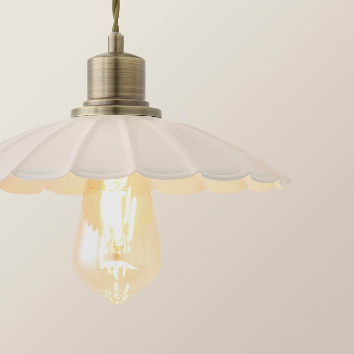 Horton Adjustable Scallop Wall Light brass, SO'HOME