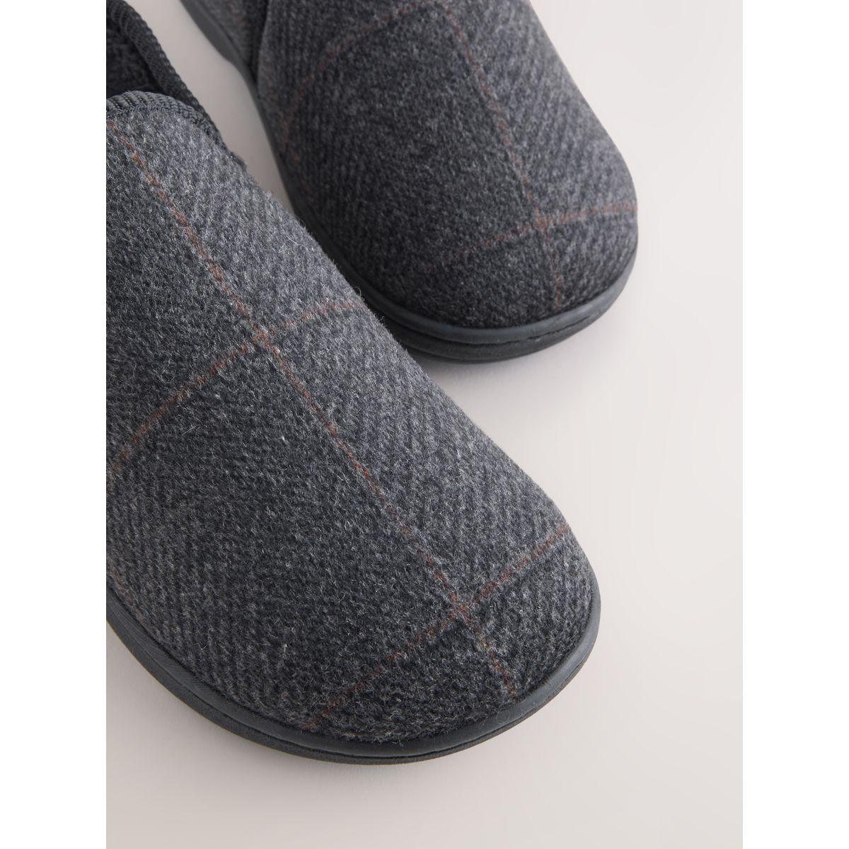 Chaussons fermés noir, NEXT