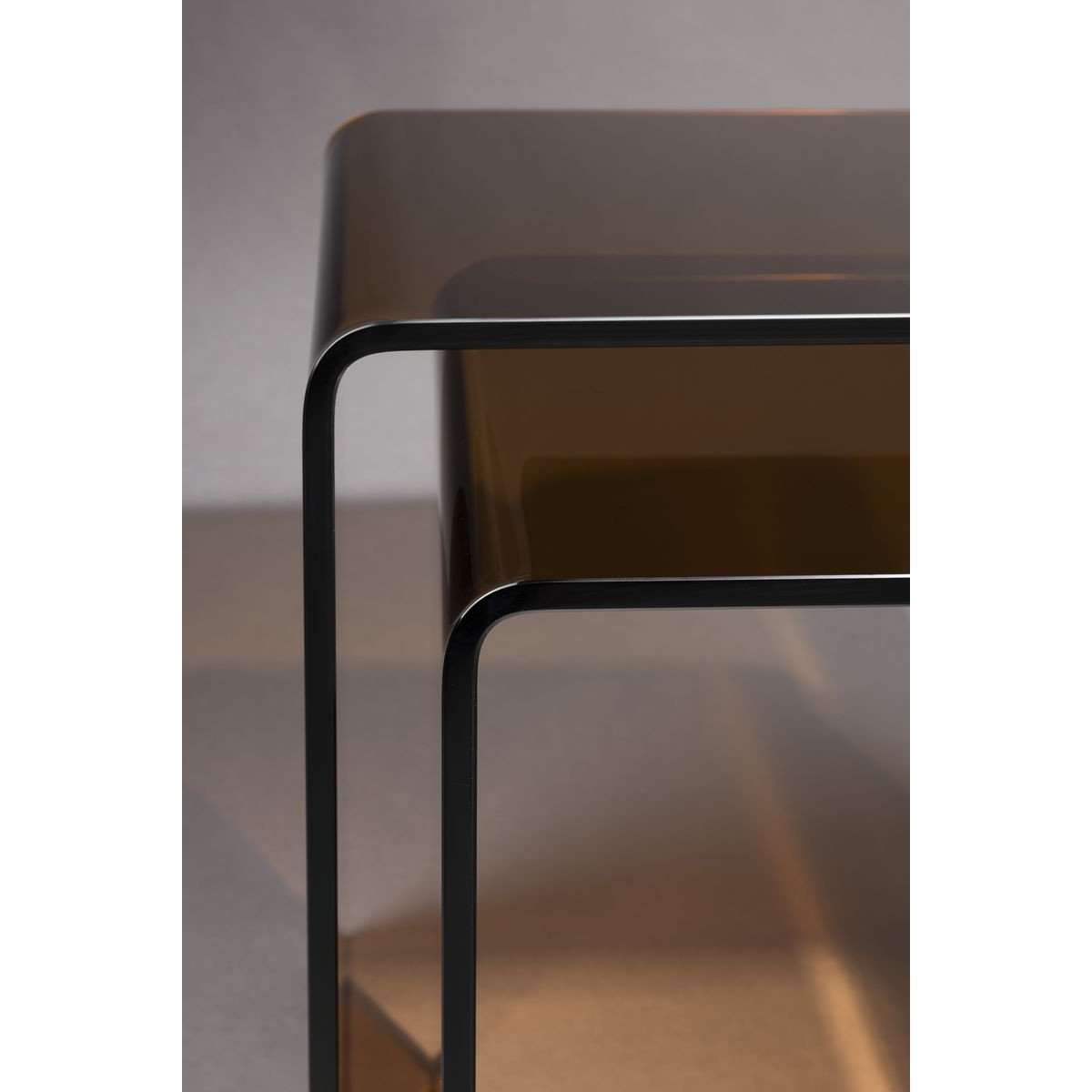 Table d'appoint carré en verre, L. marron, BOITE A DESIGN