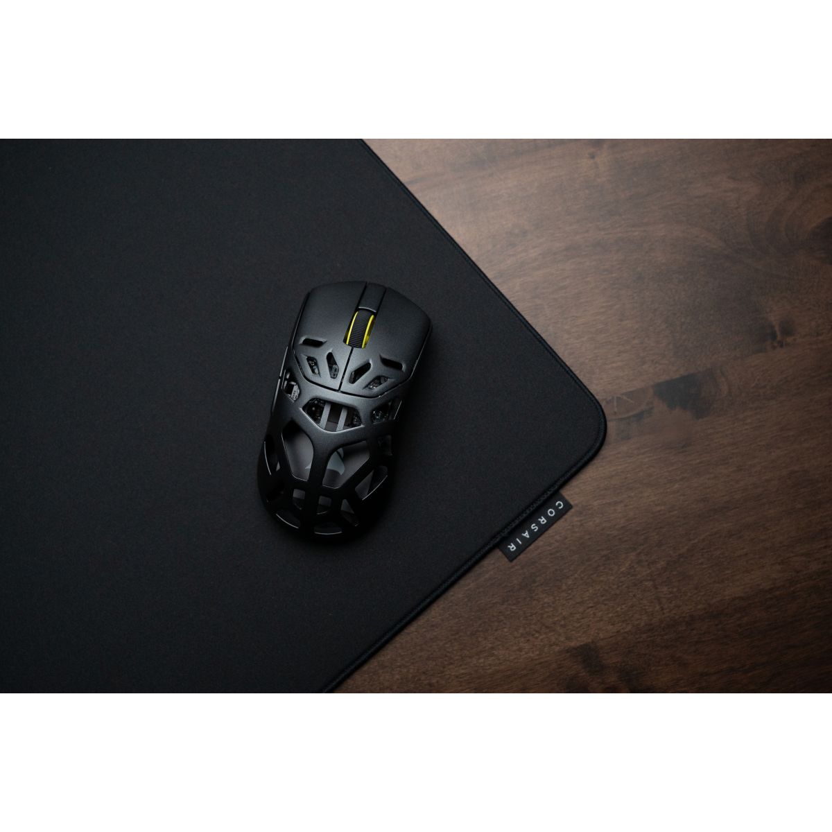 Tapis de souris MMPRO Large Noir couleur unique, CORSAIR
