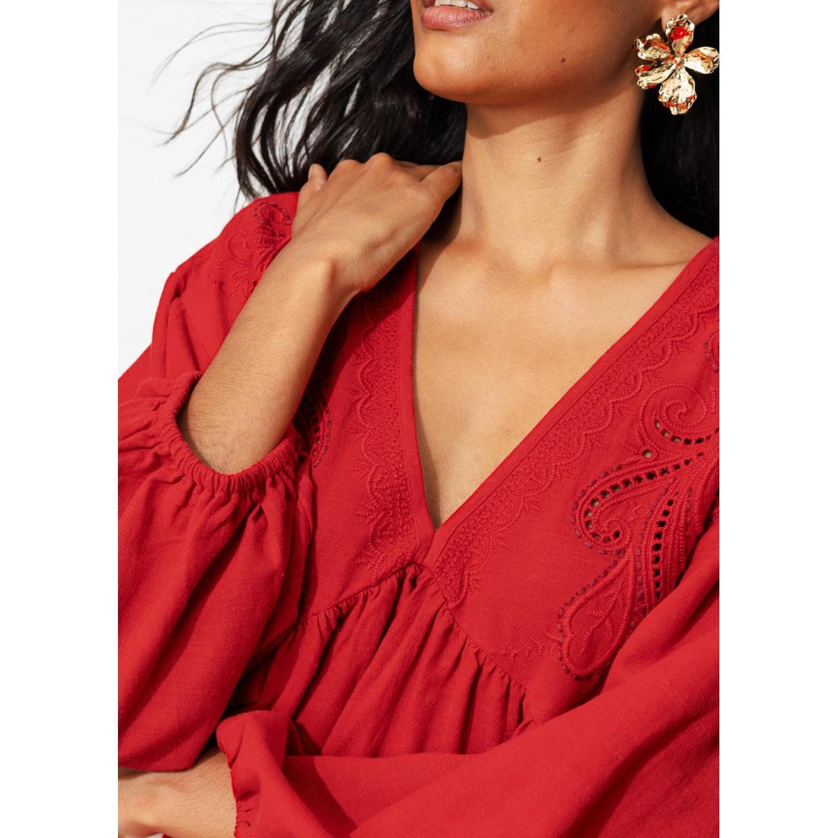 Robe courte brodée rouge, PROMOD