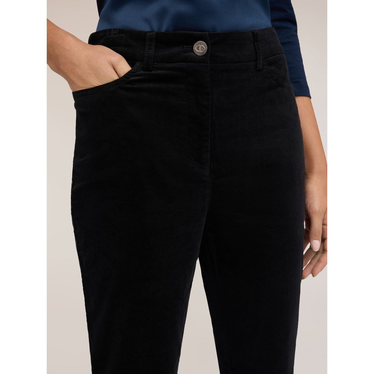 Pantalon slim fit en velours côtelé noir, MOTIVI