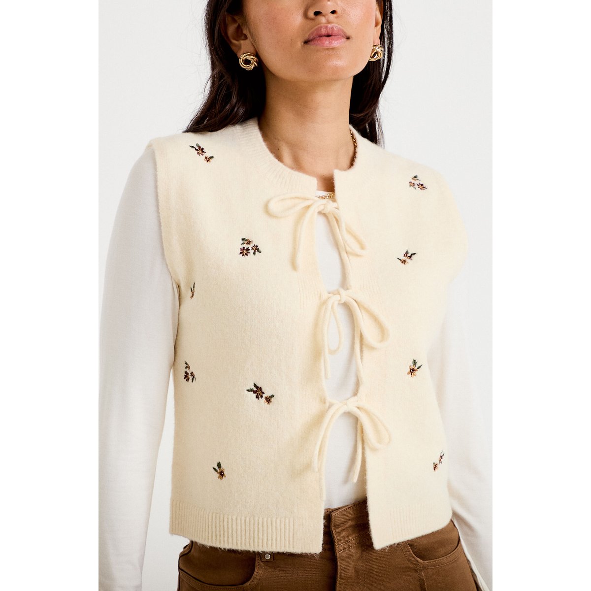 Gilet sans manches broderie sable, CACHE CACHE