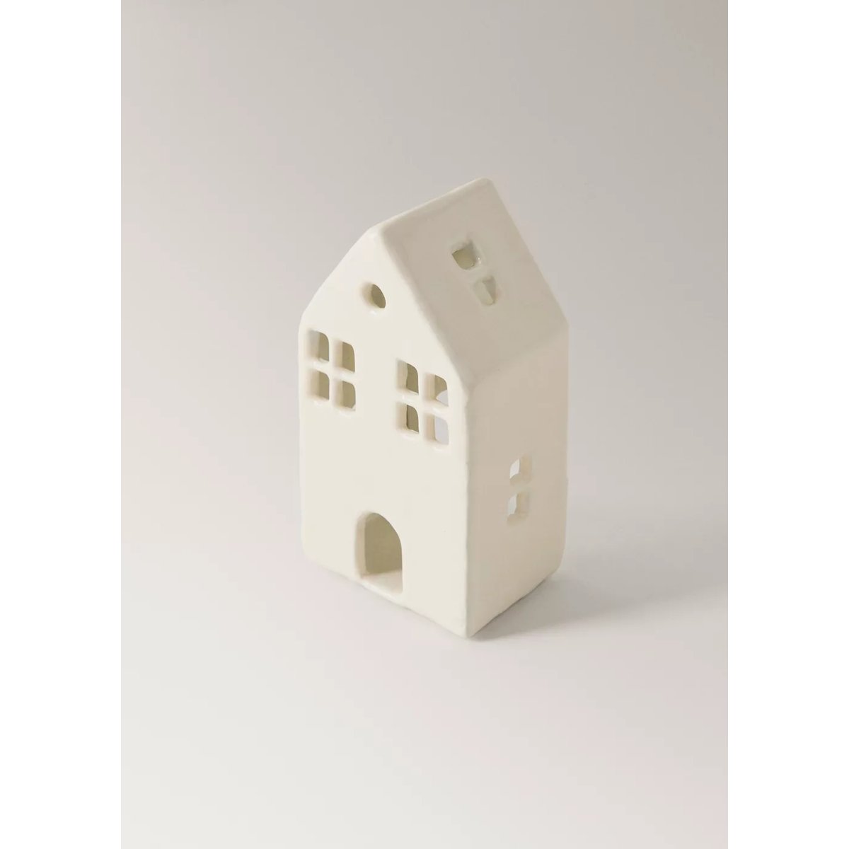 Bougeoir en aluminium en forme de maison blanc cassé, MANGO HOME