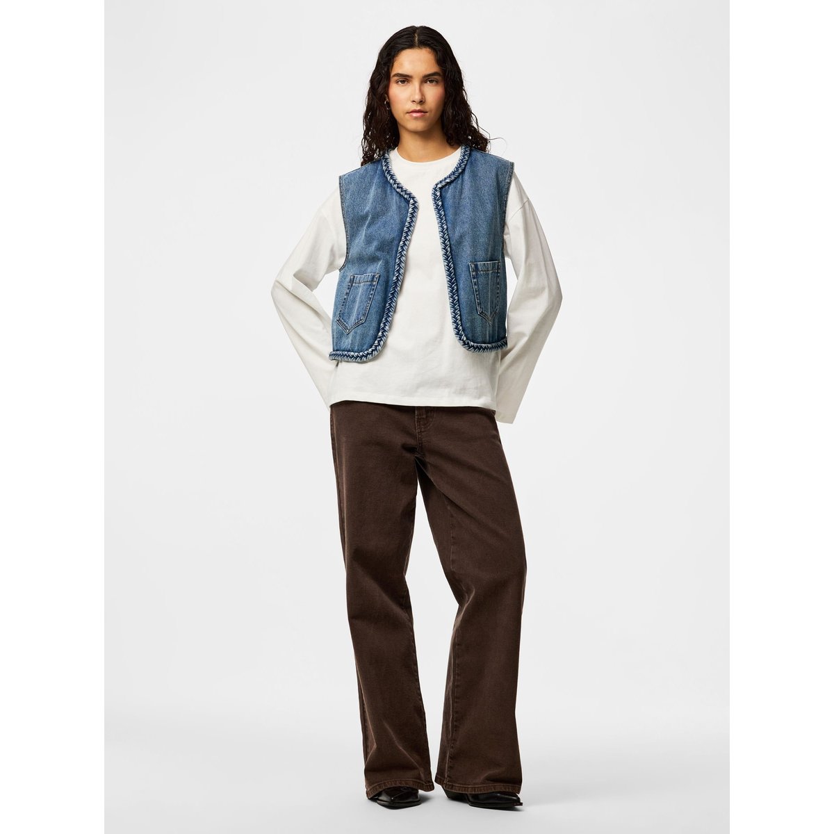 Gilet En Denim light blue denim, PIECES