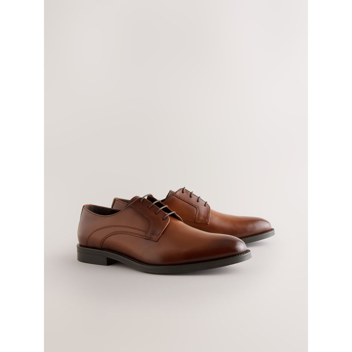 Chaussures derby en cuir marron fauve, NEXT