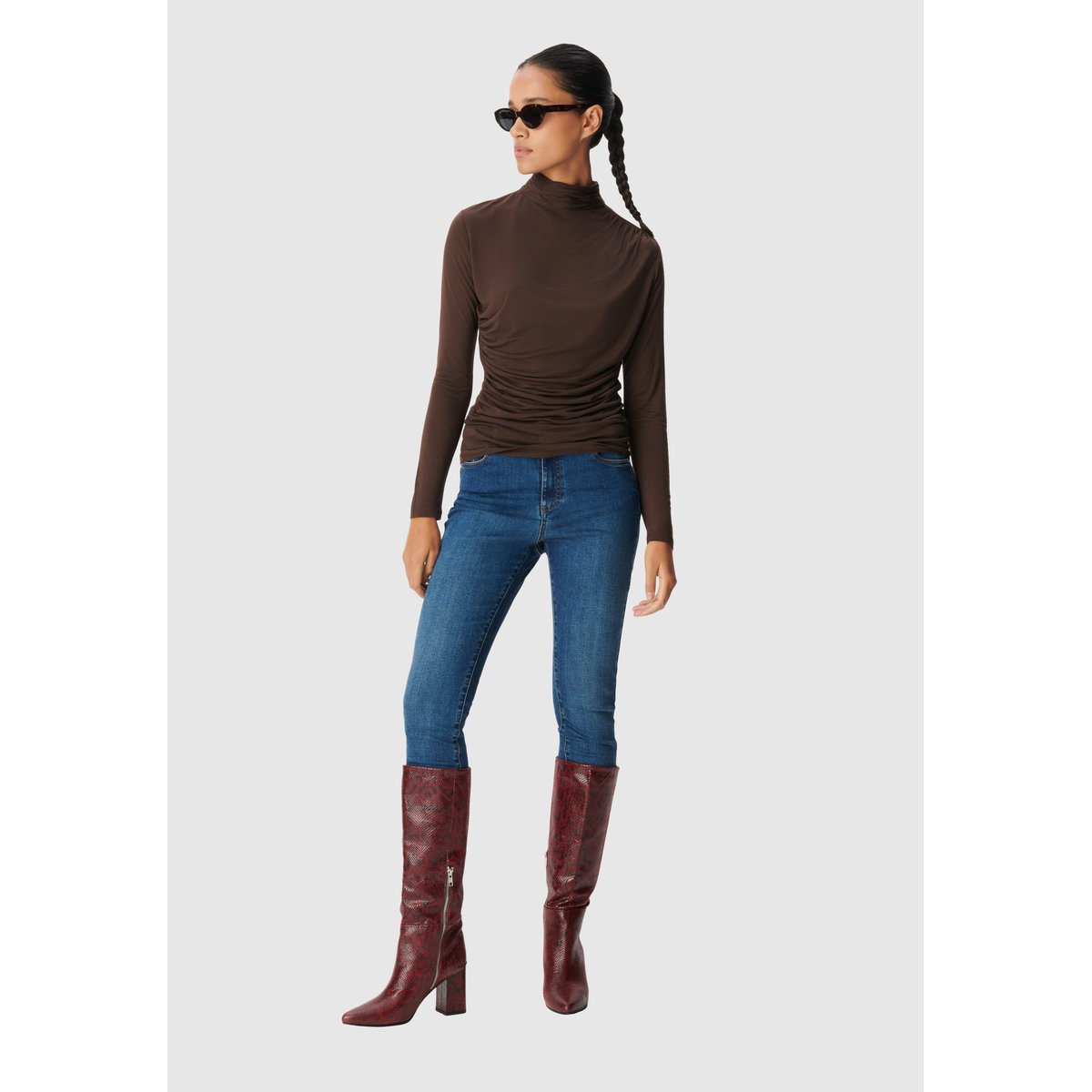 Tee-shirt col montant effets drapés marron foncé, IKKS