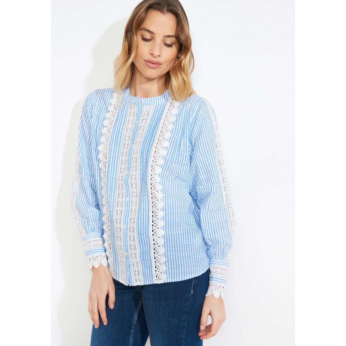 Blouse en dentelle raffinée bleu pastel, LOLALIZA