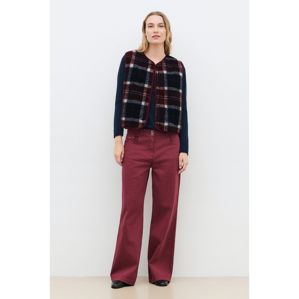Gilet droit col rond laine TNICOLAS bordeaux, CAROLL