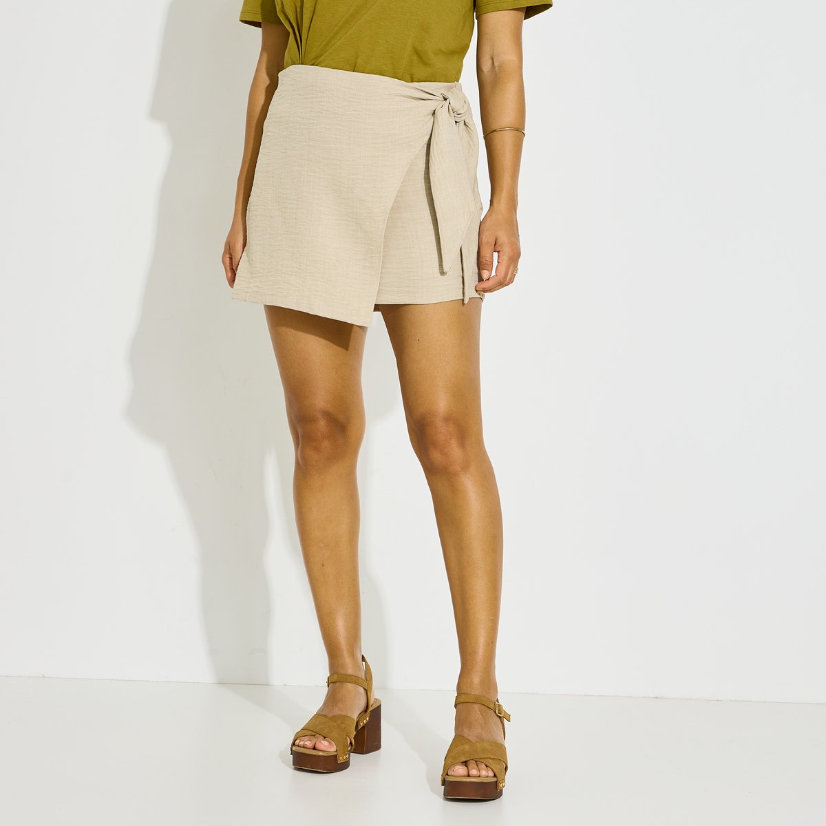 Jupe-short avec nœud beige, GRAIN DE MALICE