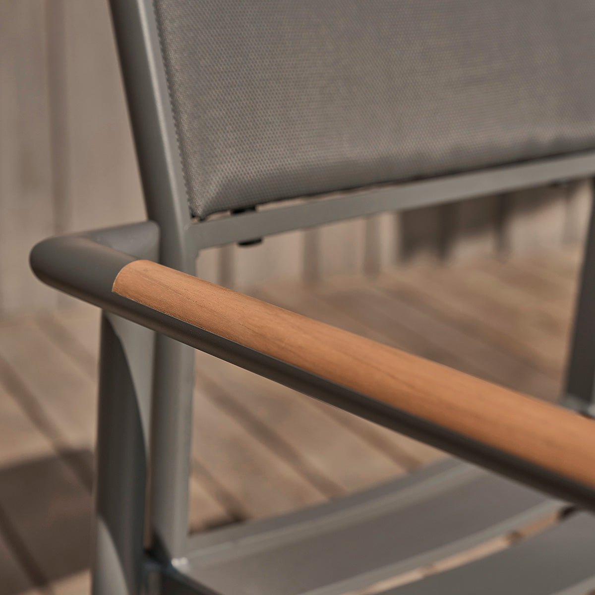 Fauteuil de jardin en aluminium et teck massif  SIENA noir, BERAH GETAH