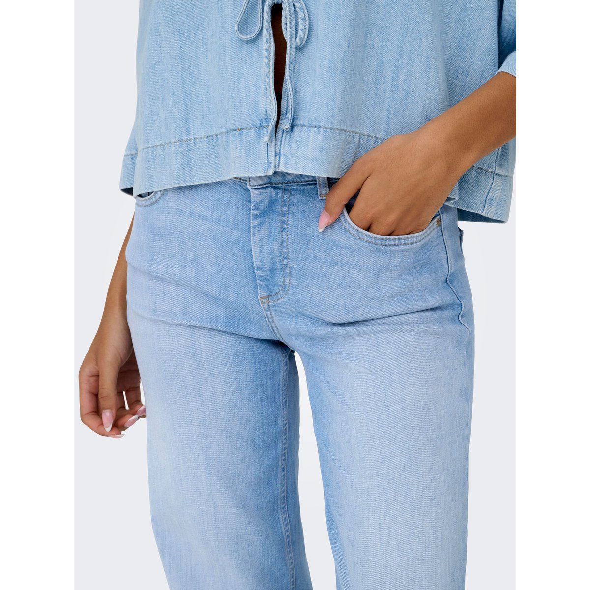 Jean Coupe Droite light blue denim, ONLY