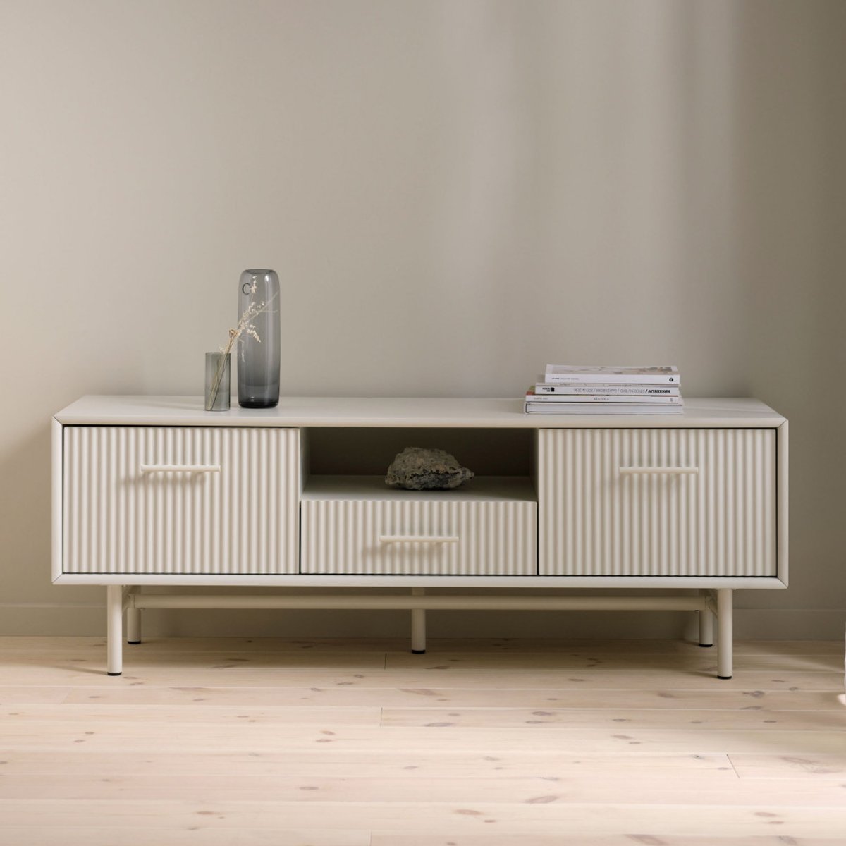 Meuble TV 2 portes 1 tiroir en bois et métal L140cm- JURA grège, DRAWER