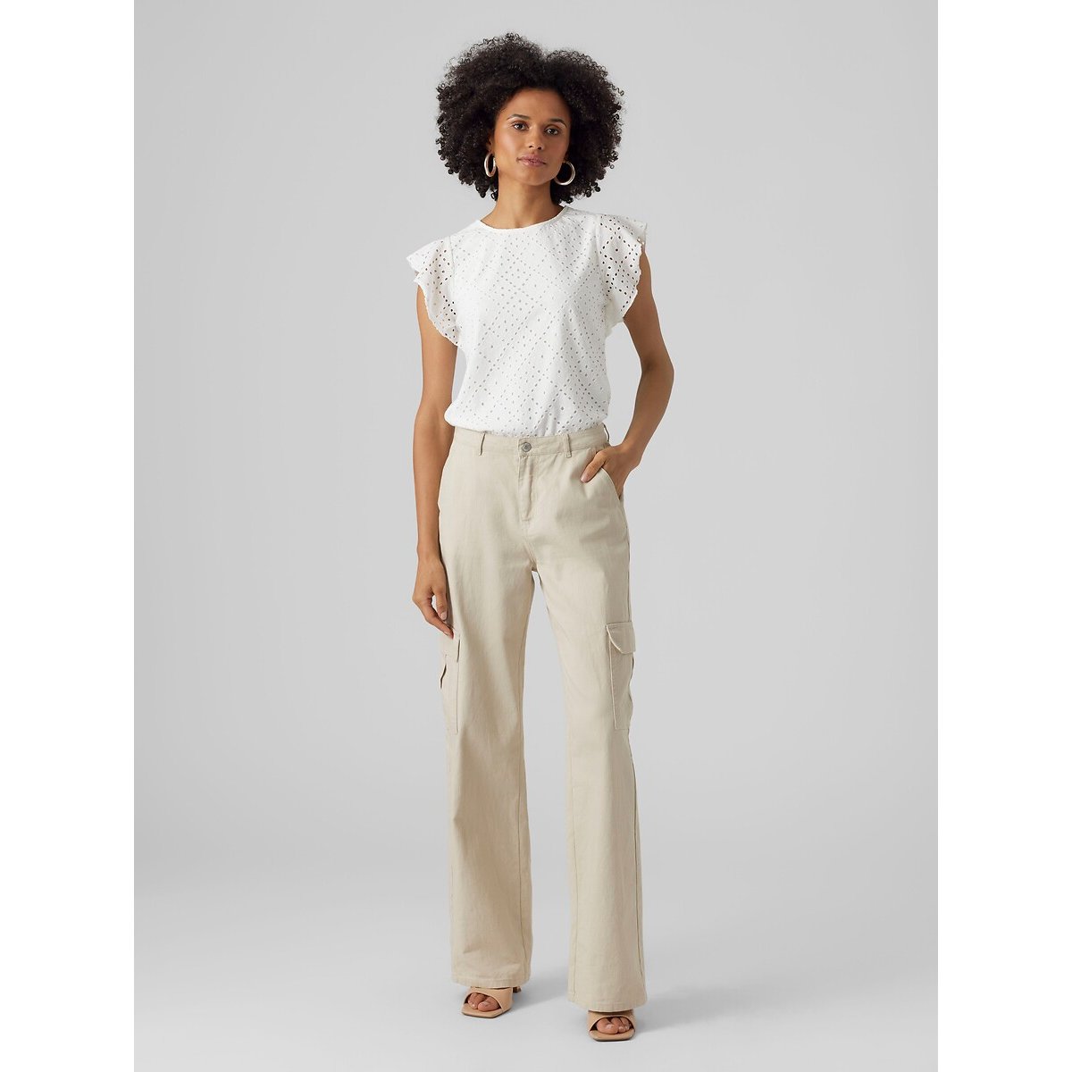 T-shirt traforata, collo rotondo, maniche corte bianco, VERO MODA