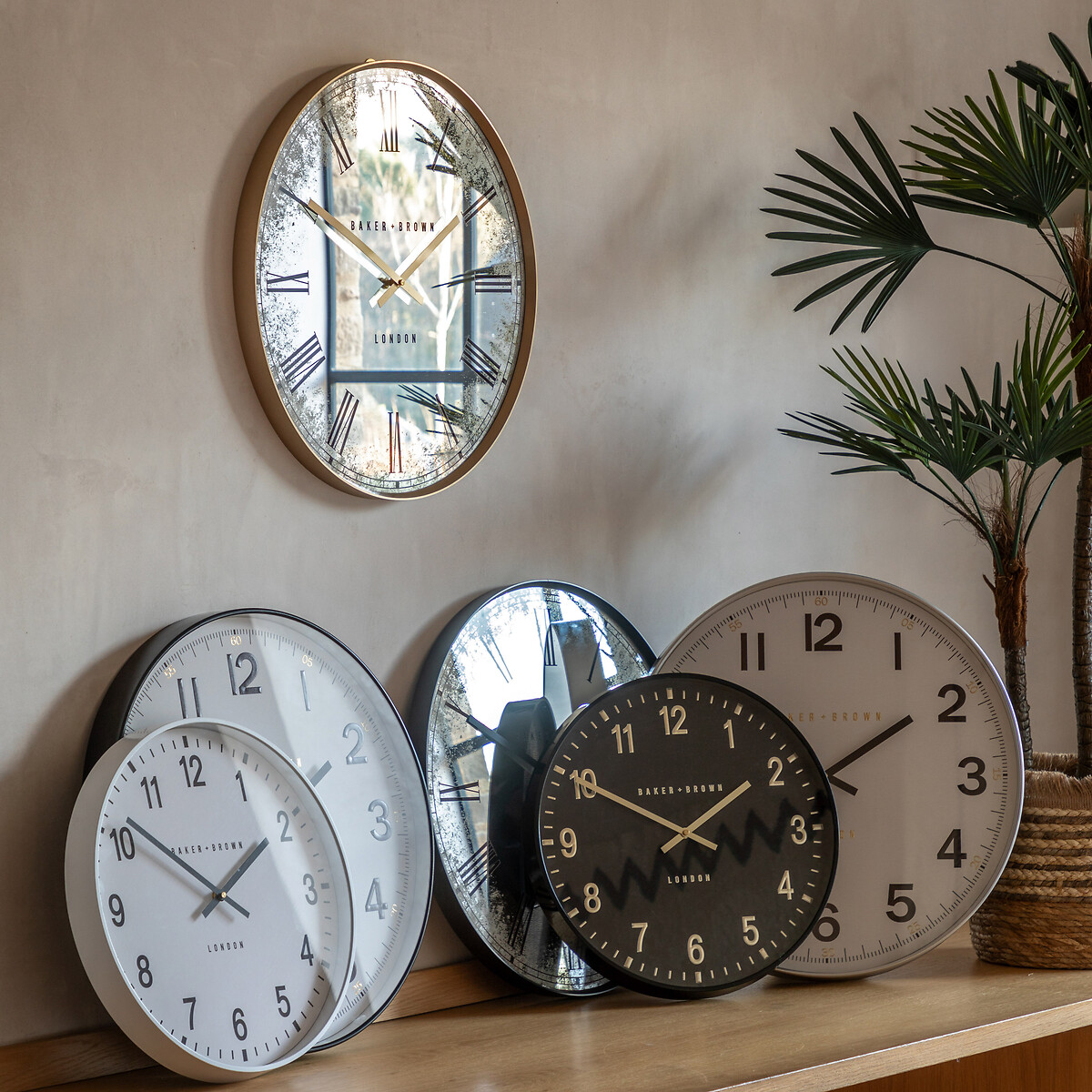Cambridge Wall Clock 40cm black, SO'HOME