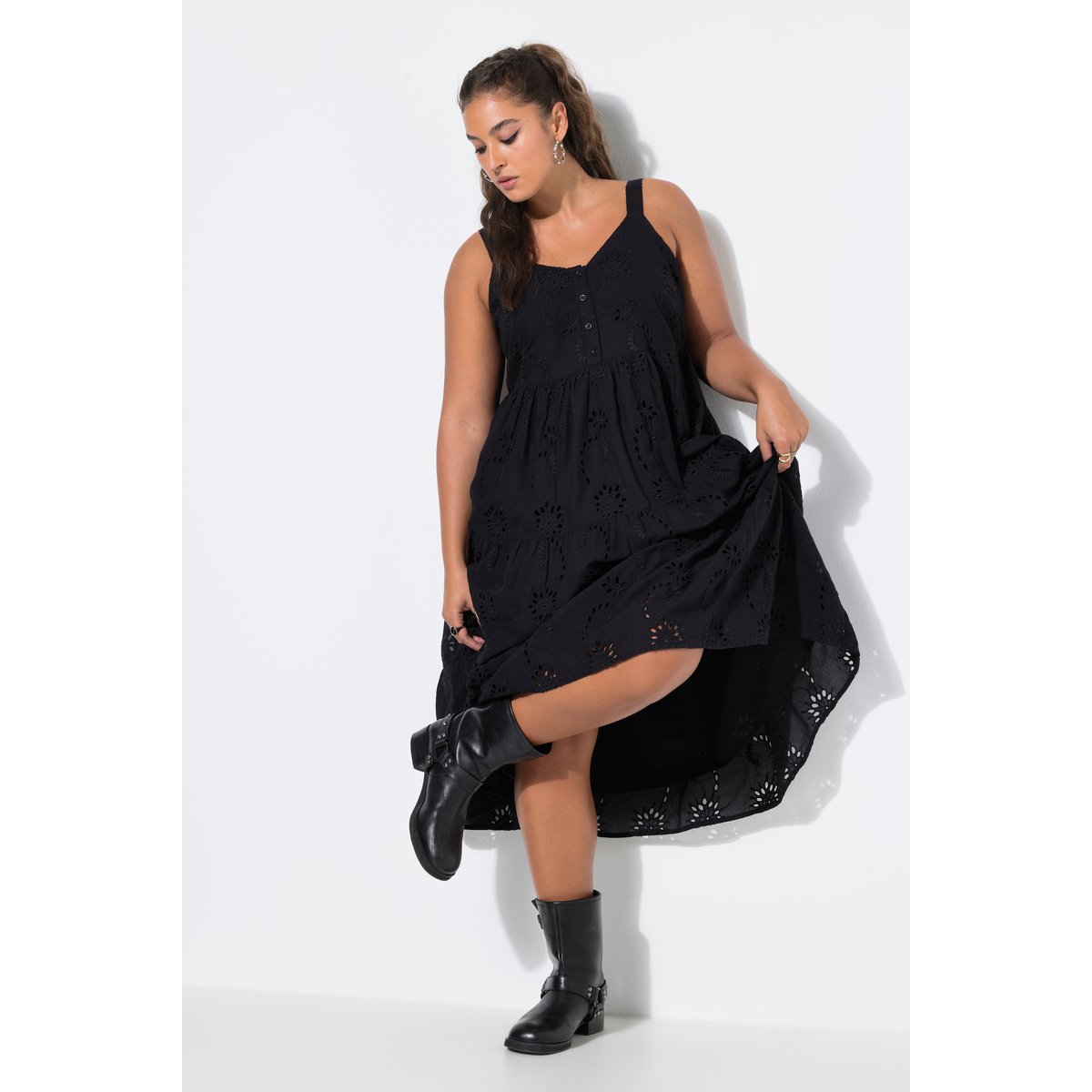 Robe midi à bretelles, coupe évasée noir, STUDIO UNTOLD