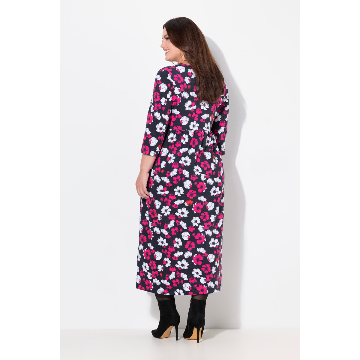 Robe en jersey à fleurs, poches noir, ULLA POPKEN