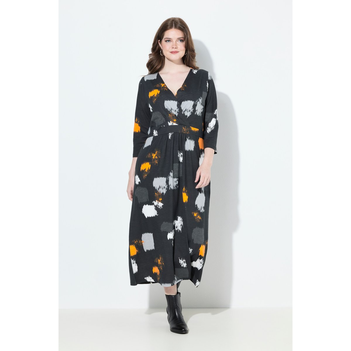 Robe maxi décolleté en V et manches 3/4 noir, ULLA POPKEN