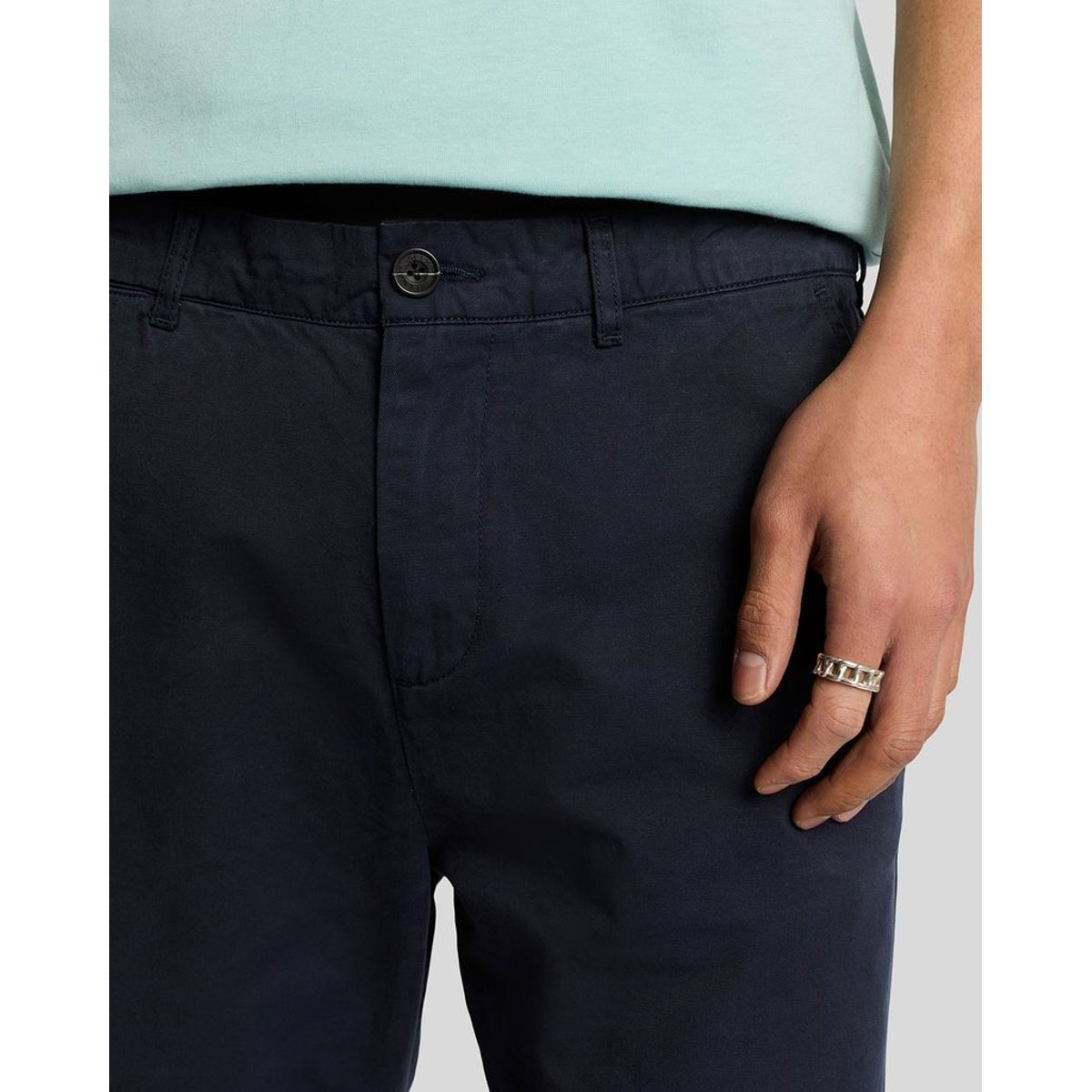 Short Chino bleu foncé marine, LYLE & SCOTT